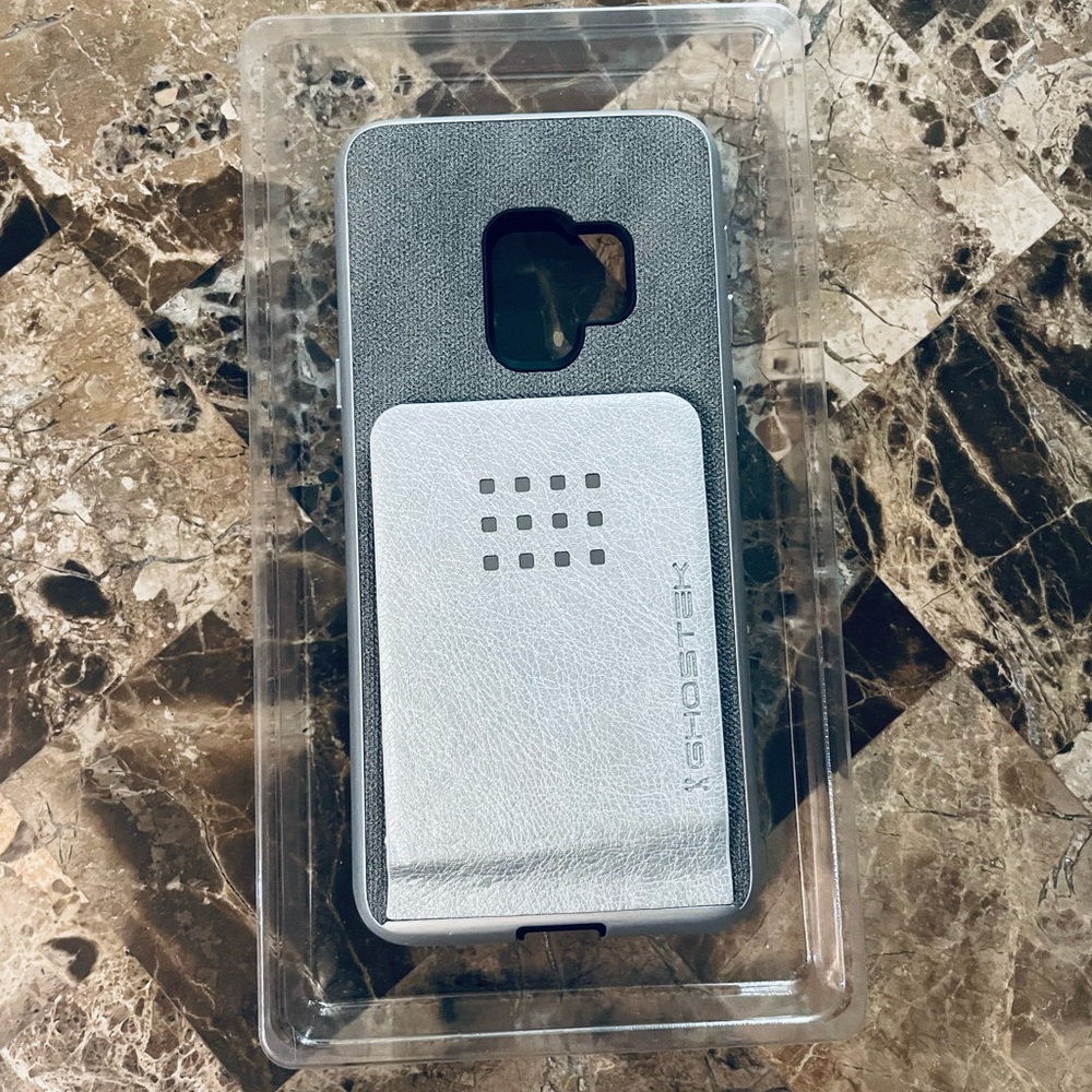 Ghostek EXEC2 Military Grd Card Holder Wallet Case for Samsung
Galaxy S9